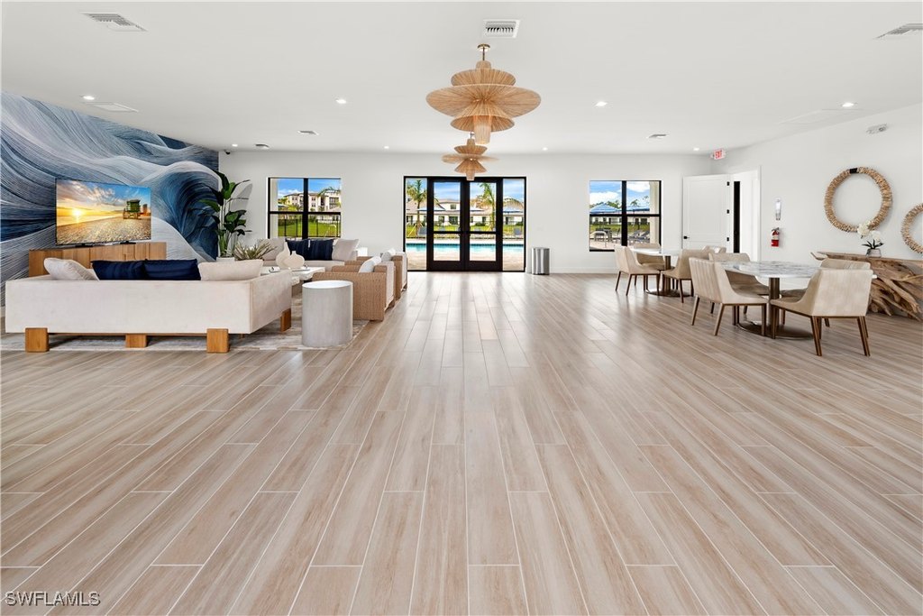 Fort Myers, Florida, 33913, United States, 3 Bedrooms Bedrooms, ,3.5 BathroomsBathrooms,Residential,Forsale,1936214