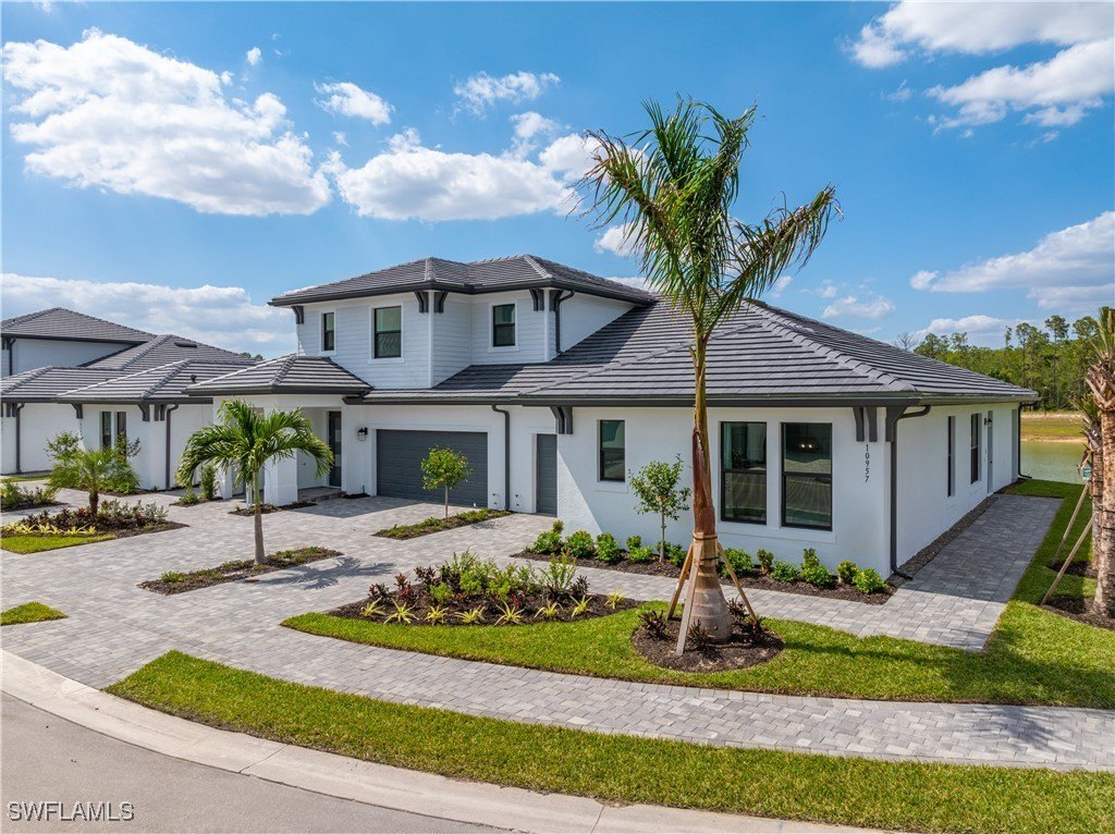 Fort Myers, Florida, 33913, United States, 3 Bedrooms Bedrooms, ,3.5 BathroomsBathrooms,Residential,Forsale,1936214