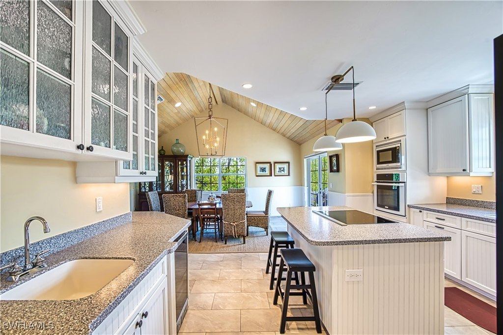 Sanibel, Florida, 33957, United States, 3 Bedrooms Bedrooms, ,3.5 BathroomsBathrooms,Residential,Forsale,1969865