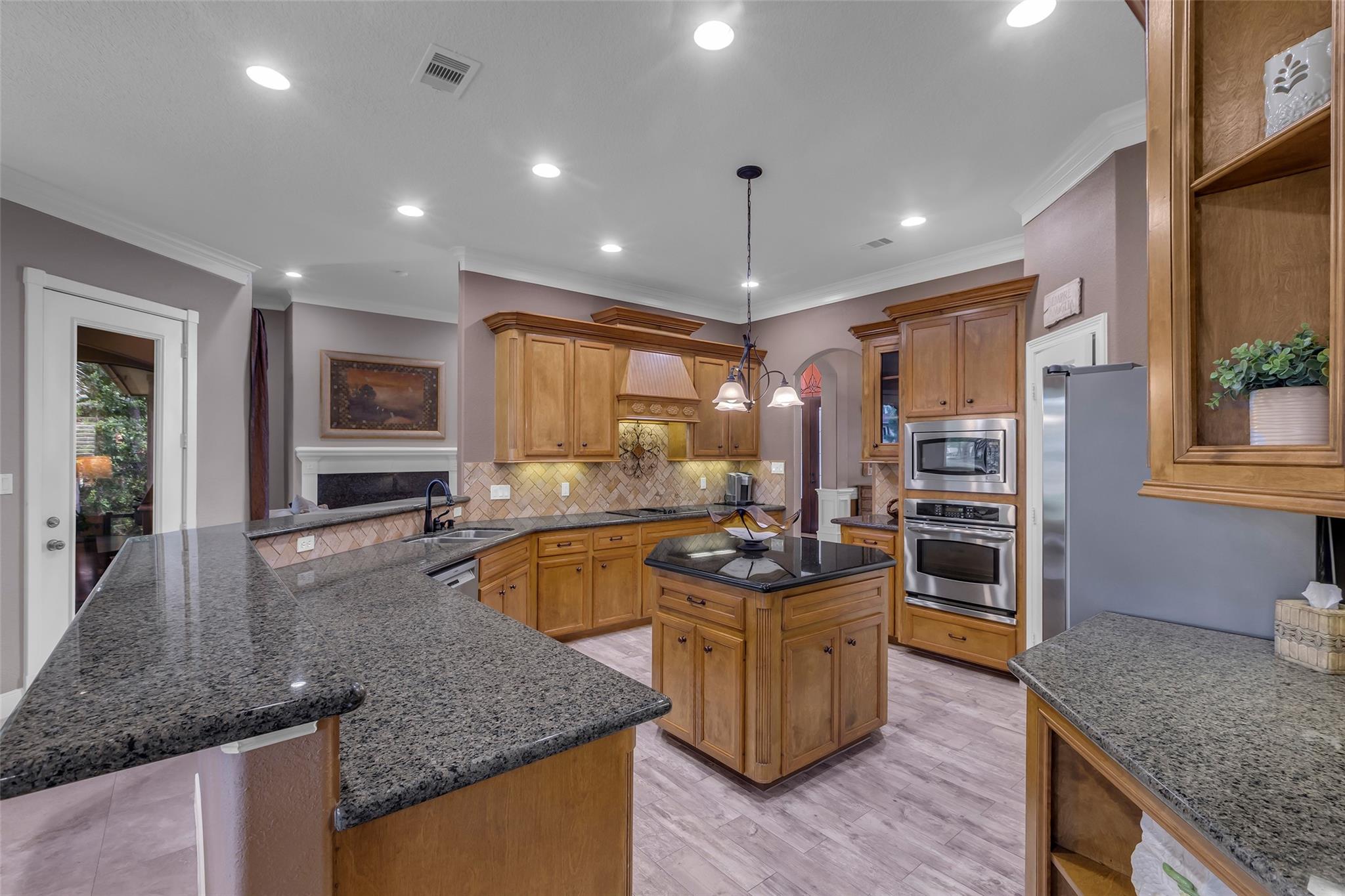 Montgomery, Texas, 77356, United States, 3 Bedrooms Bedrooms, ,3 BathroomsBathrooms,Residential,Forsale,1953071