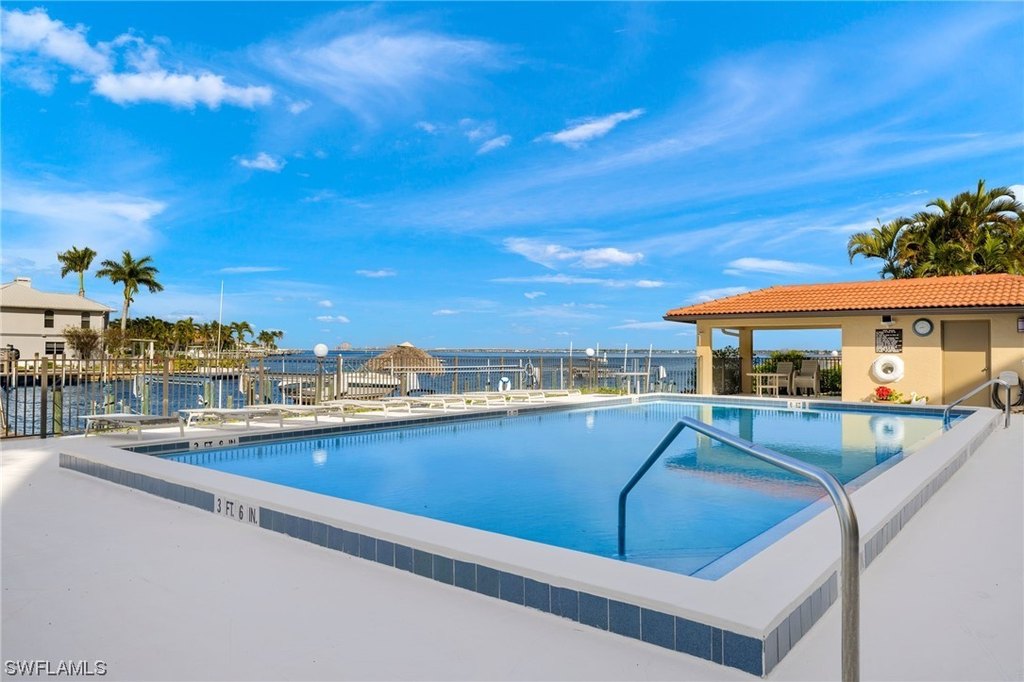 Cape Coral, Florida, 33904, United States, 2 Bedrooms Bedrooms, ,2 BathroomsBathrooms,Residential,Forsale,1995065