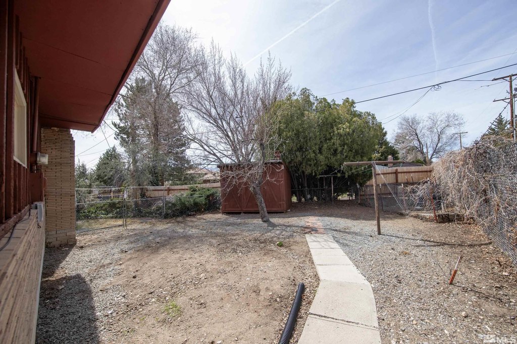 Reno, Nevada, 89503, United States, 4 Bedrooms Bedrooms, ,2.5 BathroomsBathrooms,Residential,Forsale,1910283