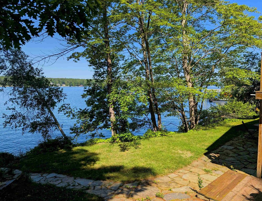 Gilford, New Hampshire, 03249, United States, 5 Bedrooms Bedrooms, ,2 BathroomsBathrooms,Residential,Forsale,1909963