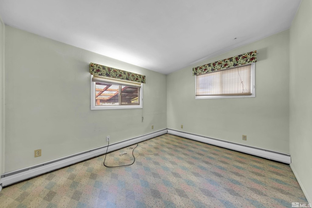 Reno, Nevada, 89503, United States, 4 Bedrooms Bedrooms, ,2.5 BathroomsBathrooms,Residential,Forsale,1910283