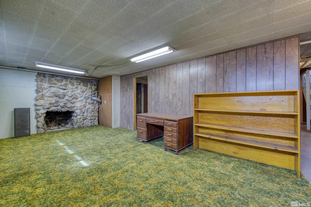 Reno, Nevada, 89503, United States, 4 Bedrooms Bedrooms, ,2.5 BathroomsBathrooms,Residential,Forsale,1910283