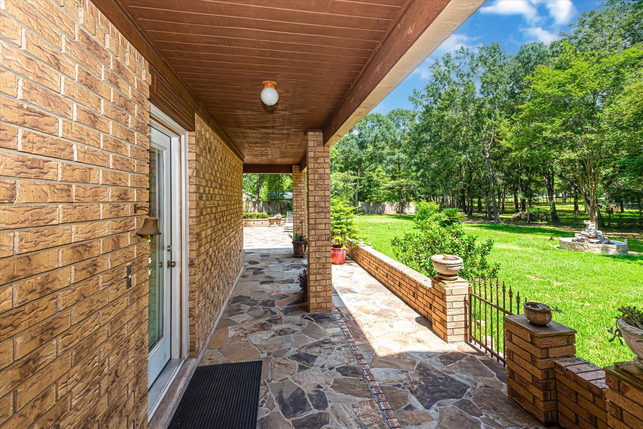Conroe, Texas, 77304, United States, 4 Bedrooms Bedrooms, ,3 BathroomsBathrooms,Residential,Forsale,1953069