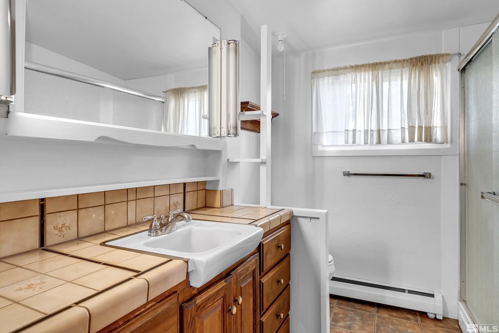 Reno, Nevada, 89503, United States, 4 Bedrooms Bedrooms, ,2.5 BathroomsBathrooms,Residential,Forsale,1910283