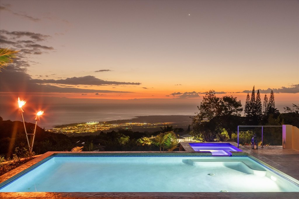 Holualoa, Hawaii, 96725, United States, 7 Bedrooms Bedrooms, ,6 BathroomsBathrooms,Residential,Forsale,1886659