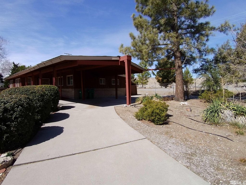 Reno, Nevada, 89503, United States, 4 Bedrooms Bedrooms, ,2.5 BathroomsBathrooms,Residential,Forsale,1910283