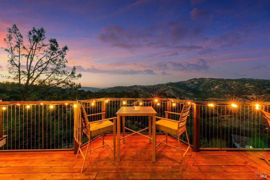 Napa, California, 94558, United States, 4 Bedrooms Bedrooms, ,2.5 BathroomsBathrooms,Residential,Forsale,1953125