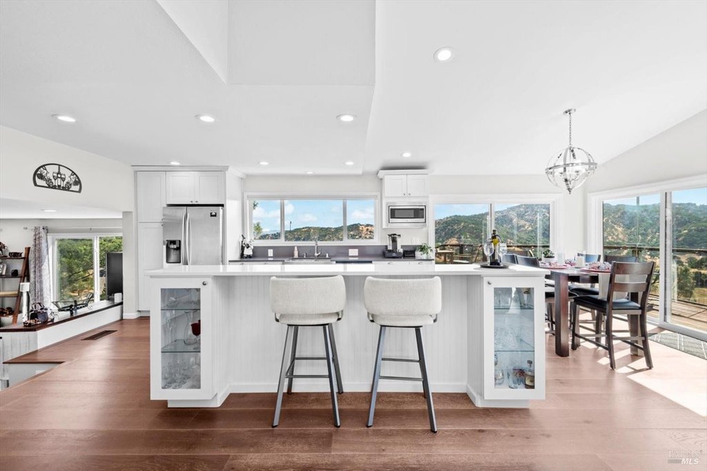 Napa, California, 94558, United States, 4 Bedrooms Bedrooms, ,2.5 BathroomsBathrooms,Residential,Forsale,1953125