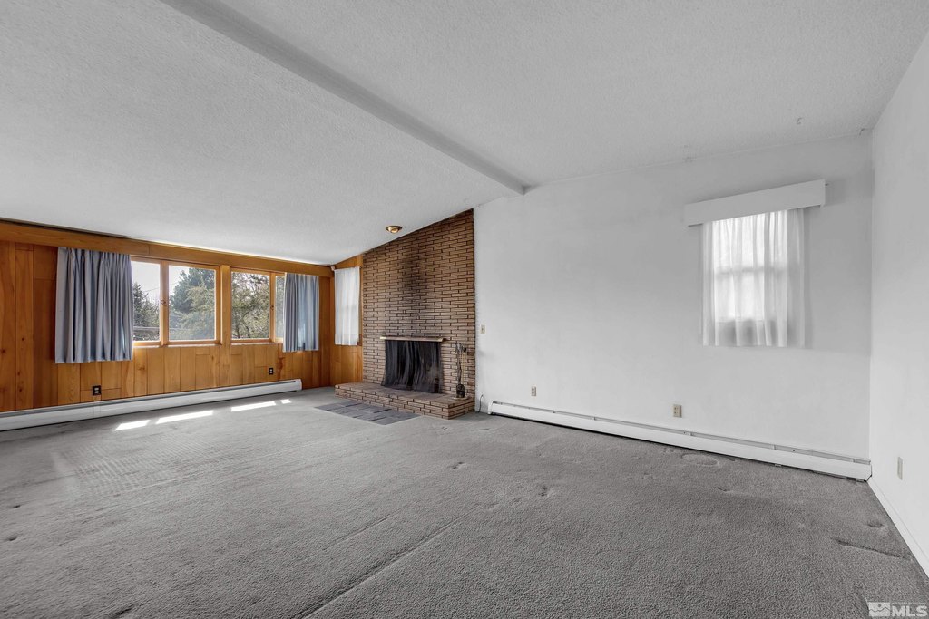 Reno, Nevada, 89503, United States, 4 Bedrooms Bedrooms, ,2.5 BathroomsBathrooms,Residential,Forsale,1910283