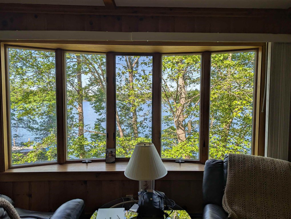 Gilford, New Hampshire, 03249, United States, 5 Bedrooms Bedrooms, ,2 BathroomsBathrooms,Residential,Forsale,1909963