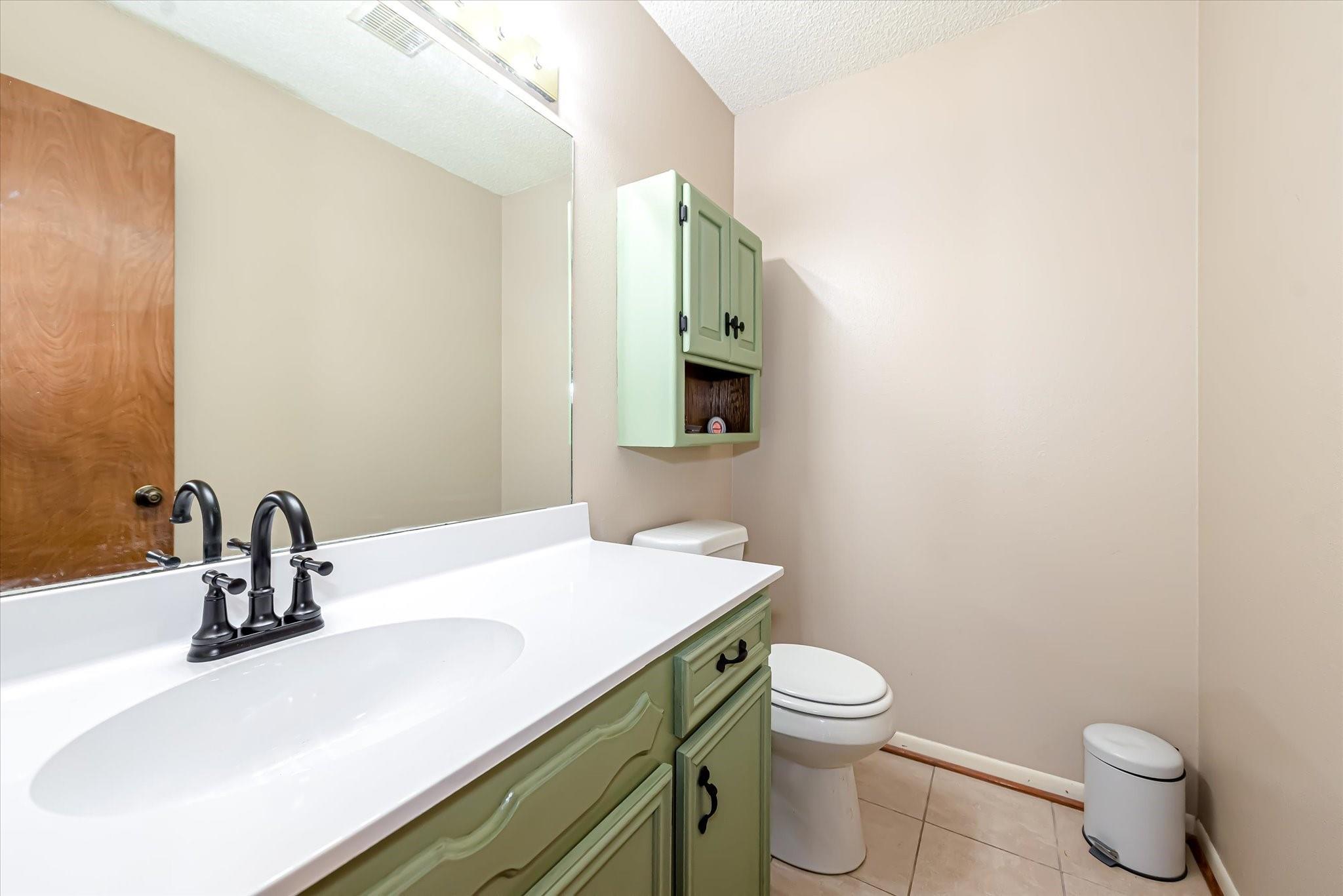 Conroe, Texas, 77304, United States, 4 Bedrooms Bedrooms, ,3 BathroomsBathrooms,Residential,Forsale,1953069