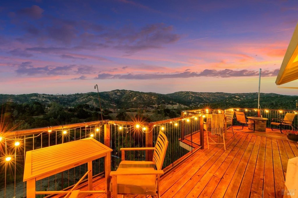 Napa, California, 94558, United States, 4 Bedrooms Bedrooms, ,2.5 BathroomsBathrooms,Residential,Forsale,1953125