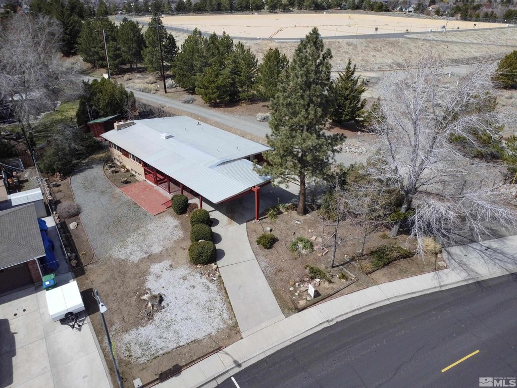 Reno, Nevada, 89503, United States, 4 Bedrooms Bedrooms, ,2.5 BathroomsBathrooms,Residential,Forsale,1910283