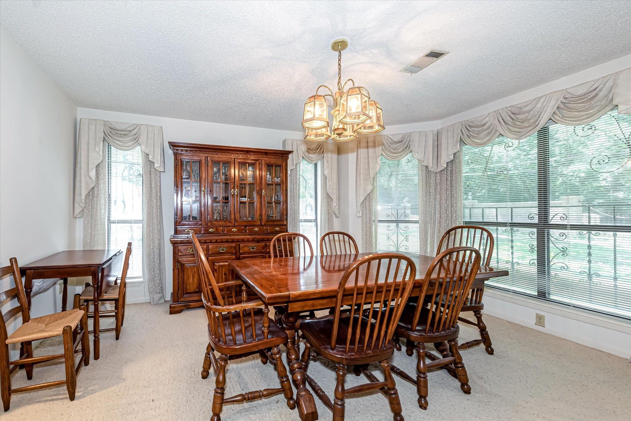Conroe, Texas, 77304, United States, 4 Bedrooms Bedrooms, ,3 BathroomsBathrooms,Residential,Forsale,1953069