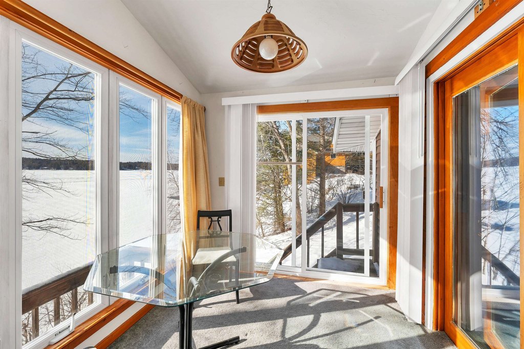 Gilford, New Hampshire, 03249, United States, 5 Bedrooms Bedrooms, ,2 BathroomsBathrooms,Residential,Forsale,1909963