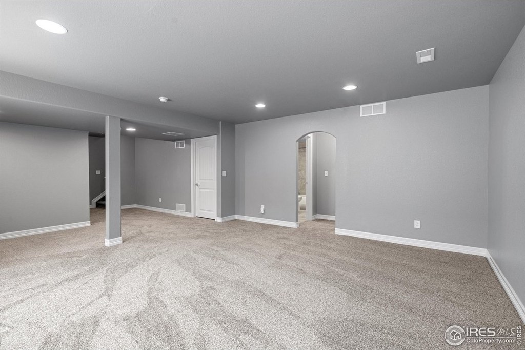 Windsor, Colorado, 80550, United States, 5 Bedrooms Bedrooms, ,4 BathroomsBathrooms,Residential,Forsale,1886141