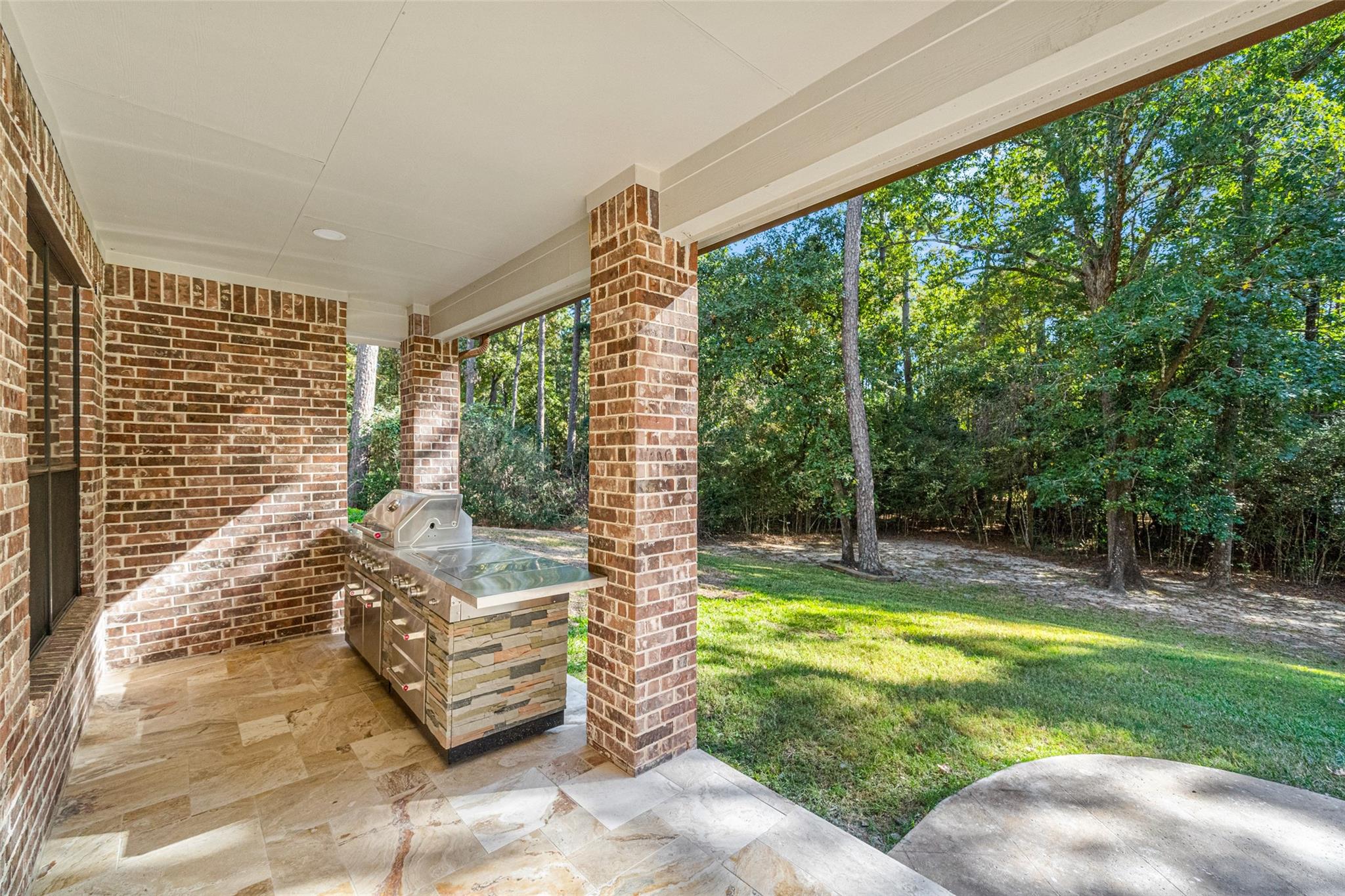 Conroe, Texas, 77304, United States, 5 Bedrooms Bedrooms, ,4 BathroomsBathrooms,Residential,Forsale,1953074