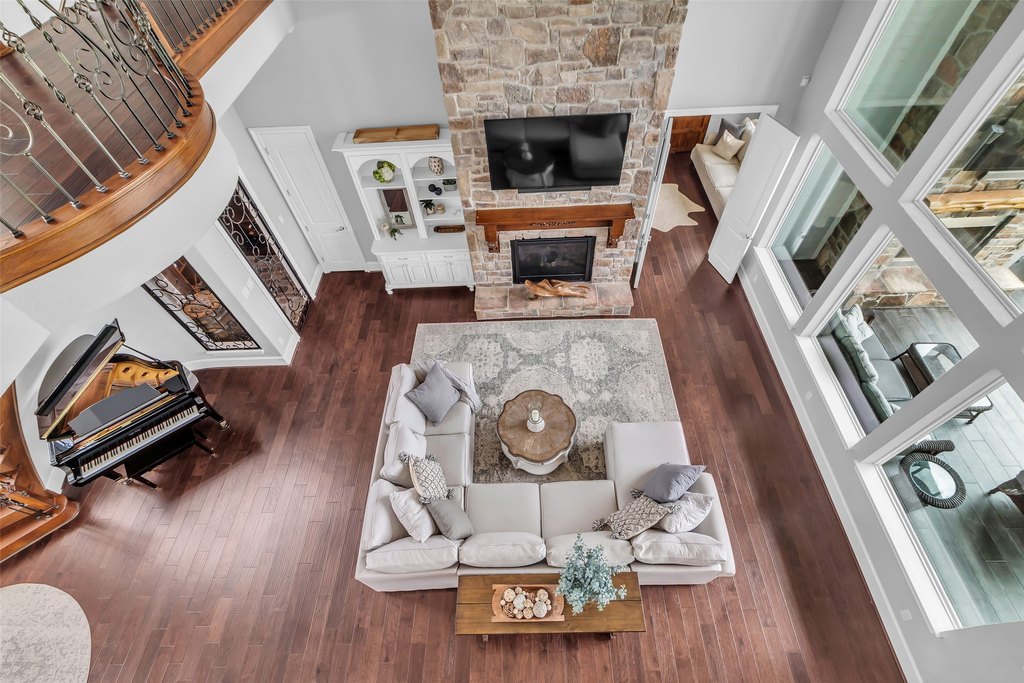 Livingston, Texas, 77351, United States, 6 Bedrooms Bedrooms, ,5 BathroomsBathrooms,Residential,Forsale,1889169