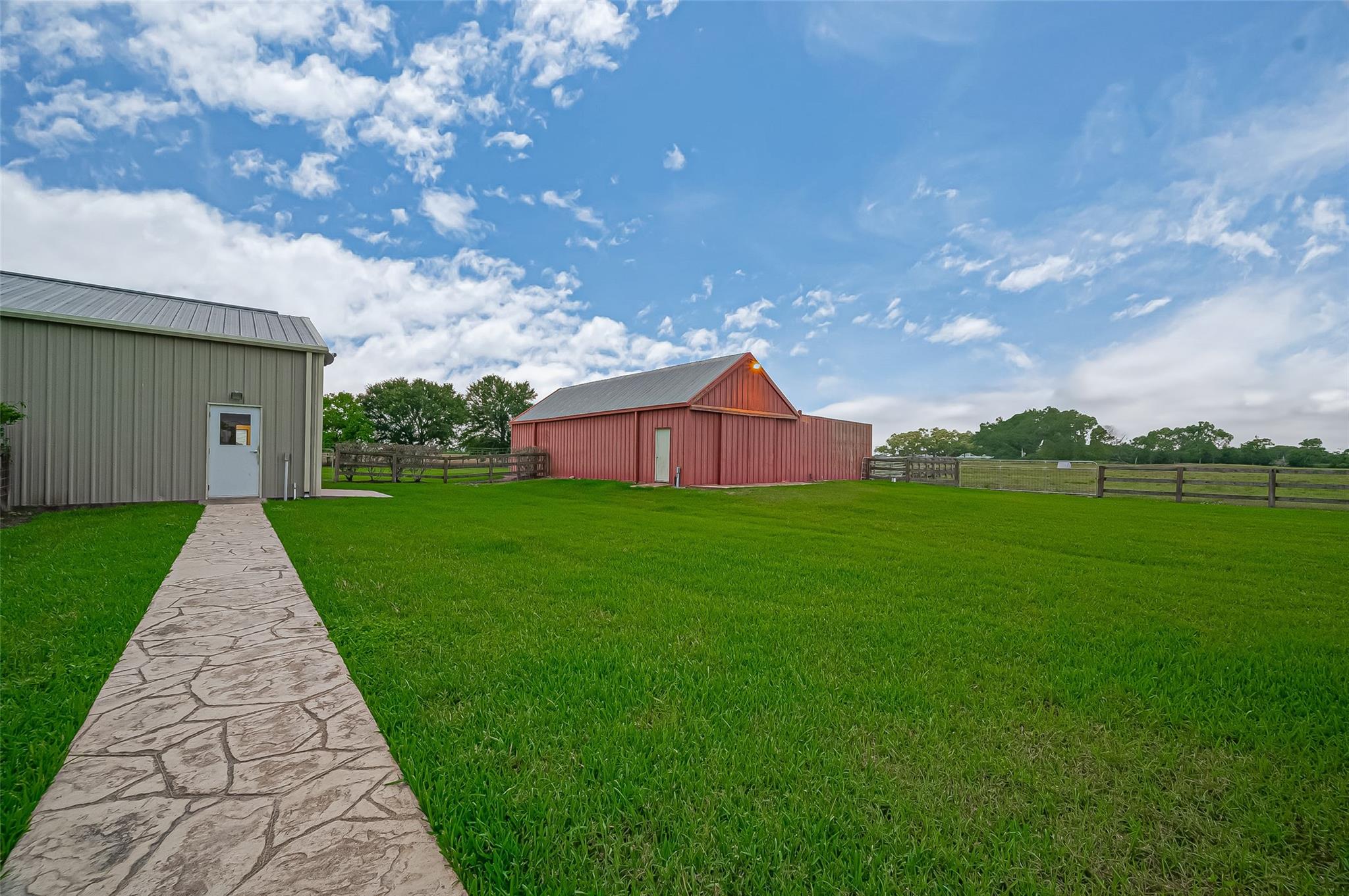 Needville, Texas, 77461, United States, 3 Bedrooms Bedrooms, ,2 BathroomsBathrooms,Residential,Forsale,1953079