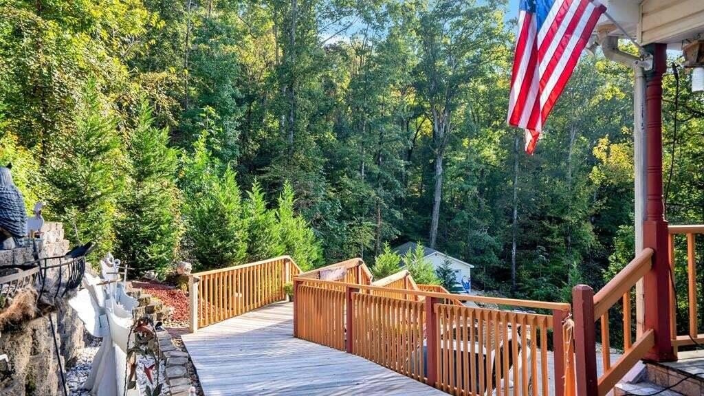 Ooltewah, Tennessee, 37363, United States, 4 Bedrooms Bedrooms, ,3.5 BathroomsBathrooms,Residential,Forsale,1894390