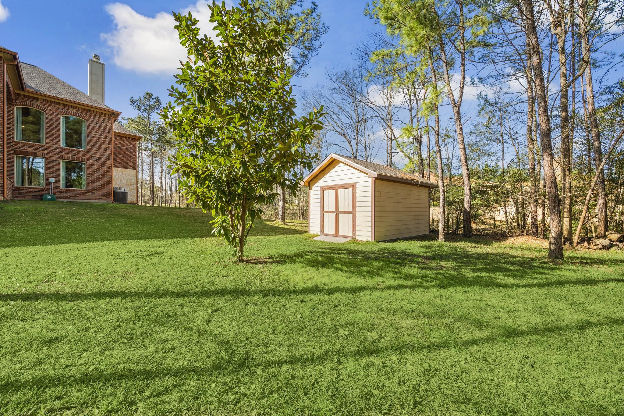 Montgomery, Texas, 77316, United States, 5 Bedrooms Bedrooms, ,4 BathroomsBathrooms,Residential,Forsale,1953089