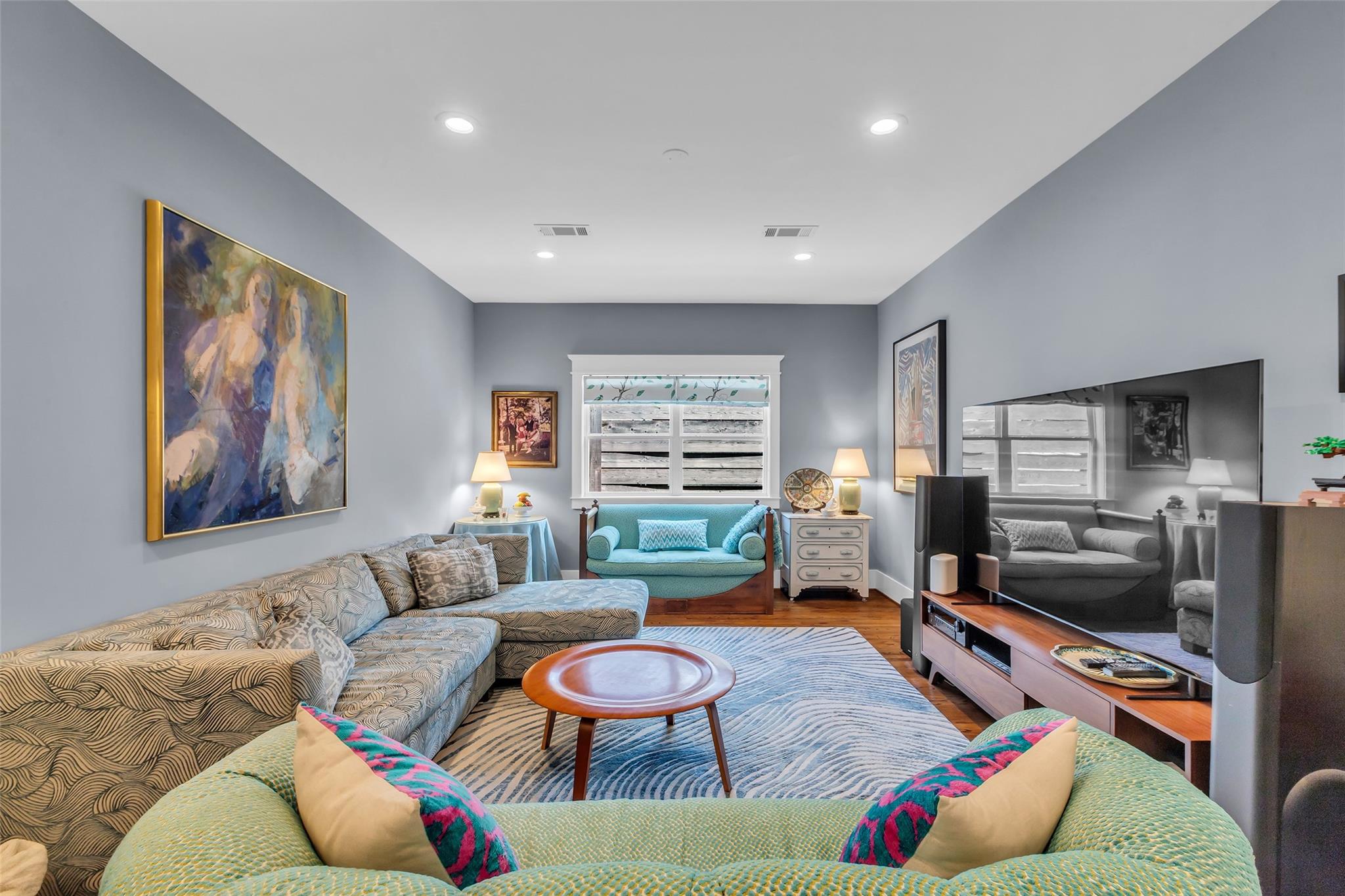 Houston, Texas, 77008, United States, 3 Bedrooms Bedrooms, ,3 BathroomsBathrooms,Residential,Forsale,1953077