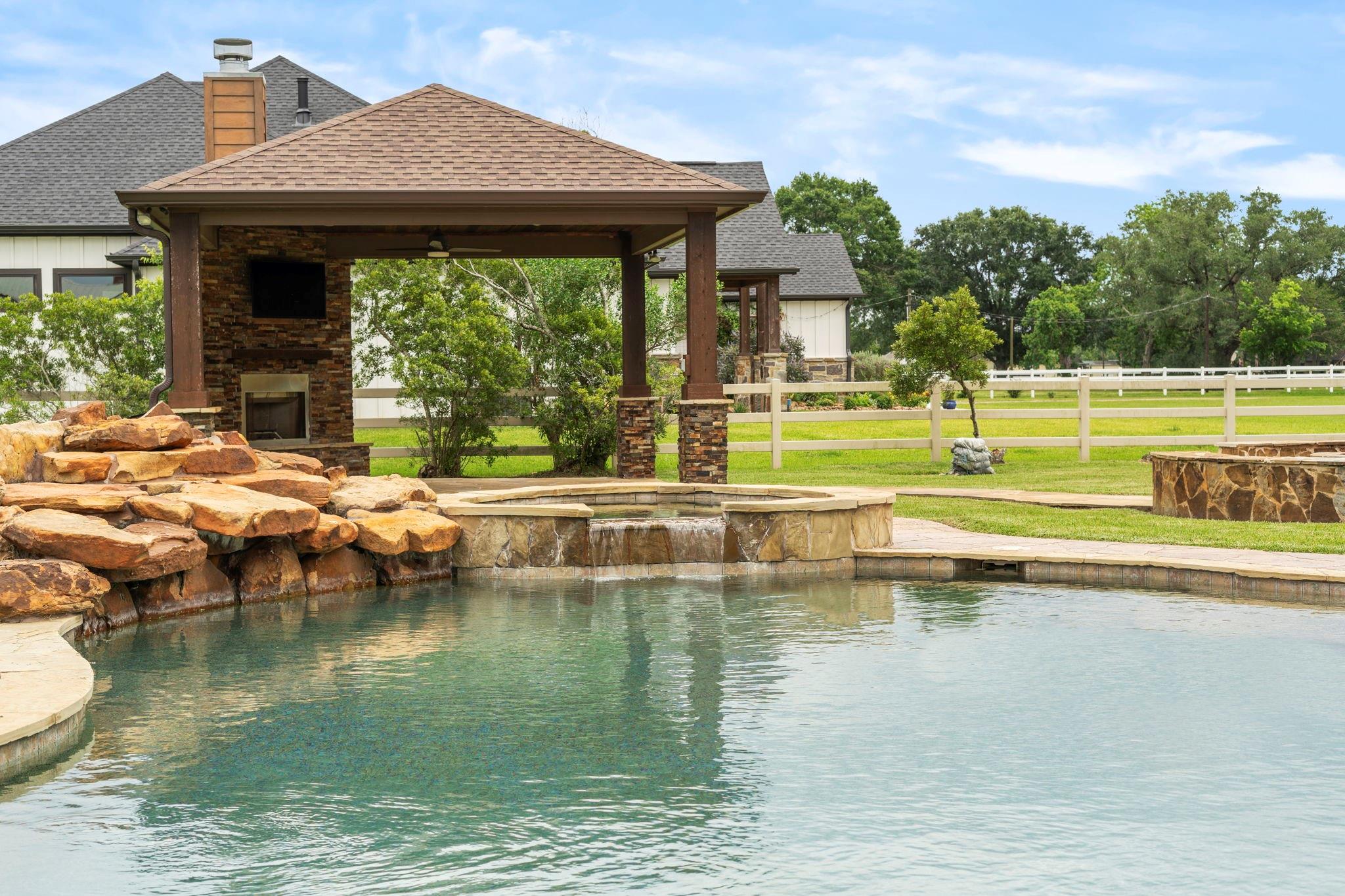 Needville, Texas, 77461, United States, 4 Bedrooms Bedrooms, ,4 BathroomsBathrooms,Residential,Forsale,1953081
