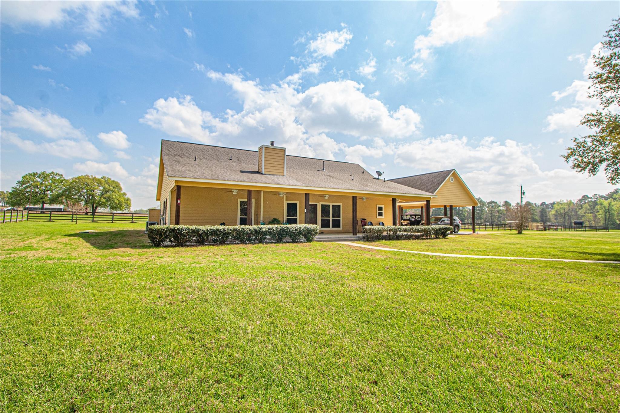 Livingston, Texas, 77351, United States, 3 Bedrooms Bedrooms, ,2 BathroomsBathrooms,Residential,Forsale,1953085