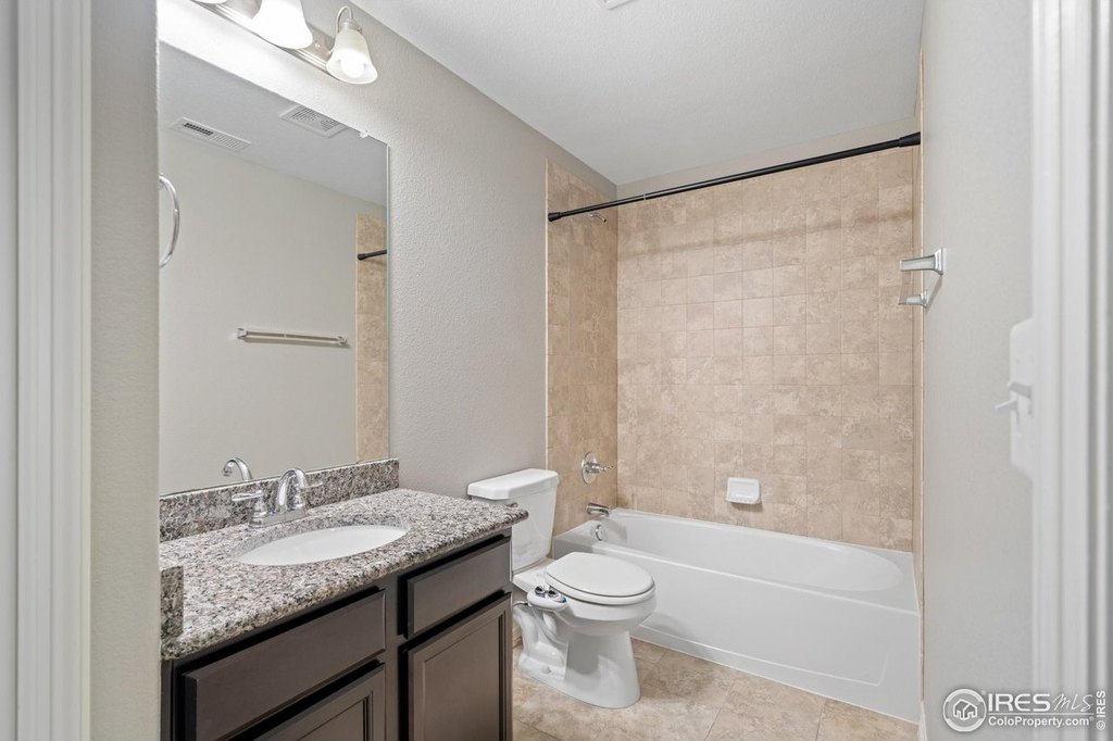 Windsor, Colorado, 80550, United States, 5 Bedrooms Bedrooms, ,4 BathroomsBathrooms,Residential,Forsale,1886141