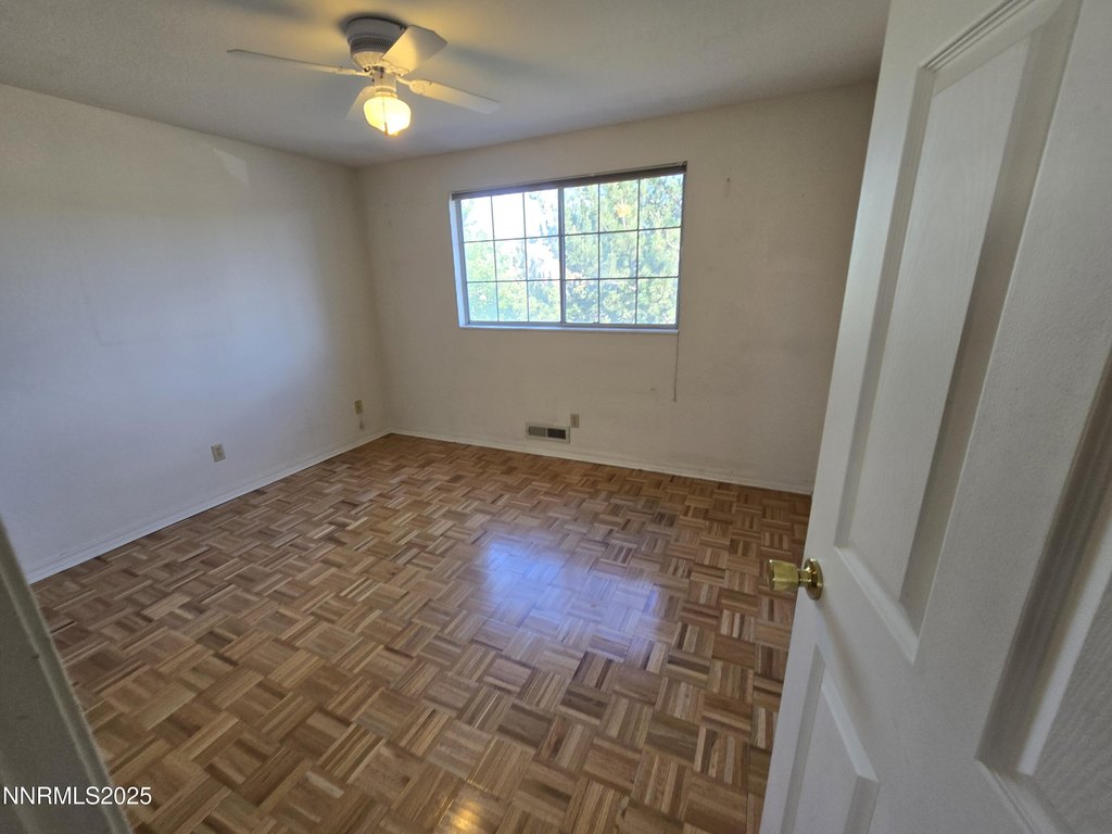 Reno, Nevada, 89511, United States, 4 Bedrooms Bedrooms, ,2.5 BathroomsBathrooms,Residential,Forsale,1910314