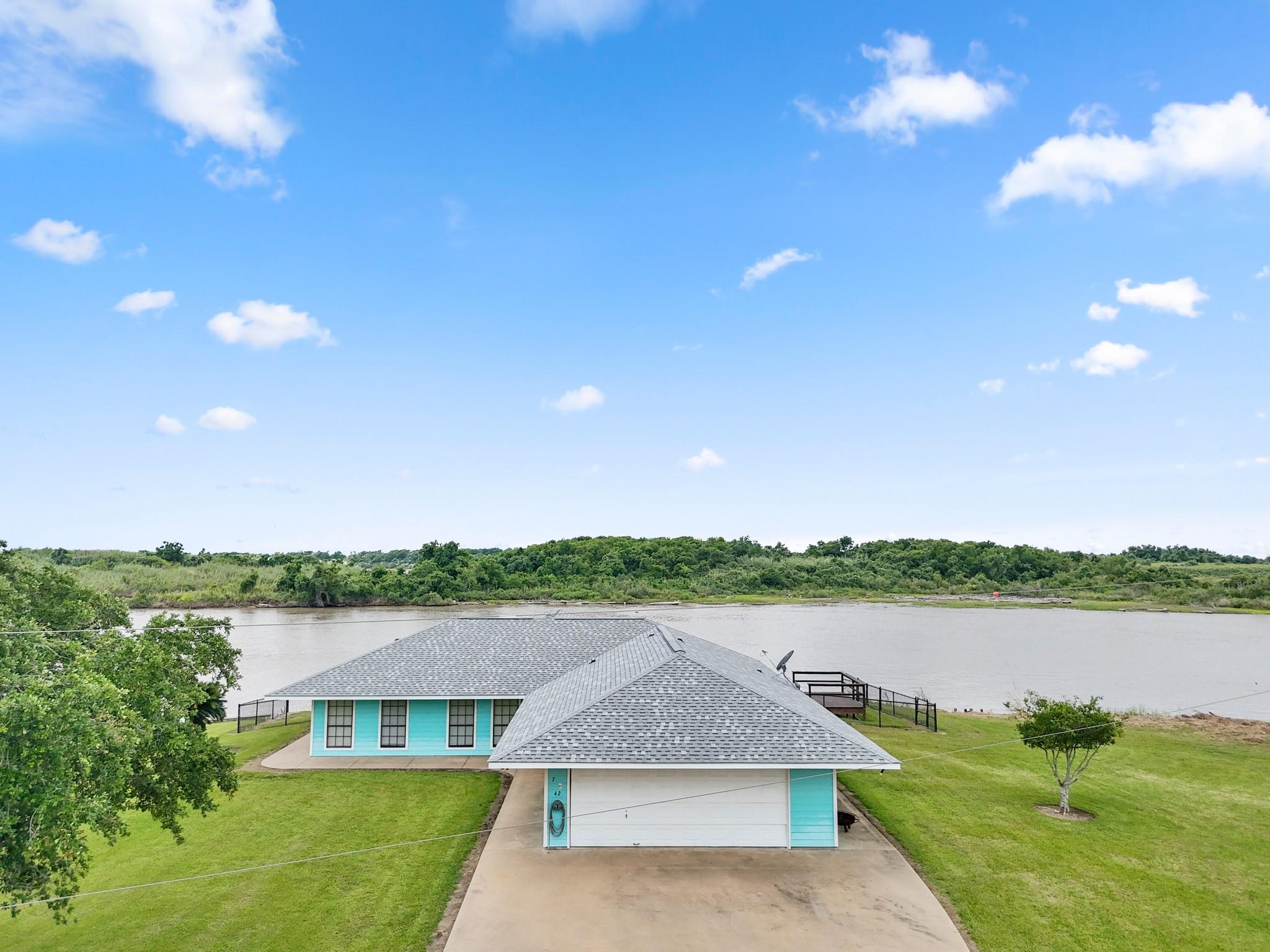 Matagorda, Texas, 77457, United States, 3 Bedrooms Bedrooms, ,2 BathroomsBathrooms,Residential,Forsale,1934908