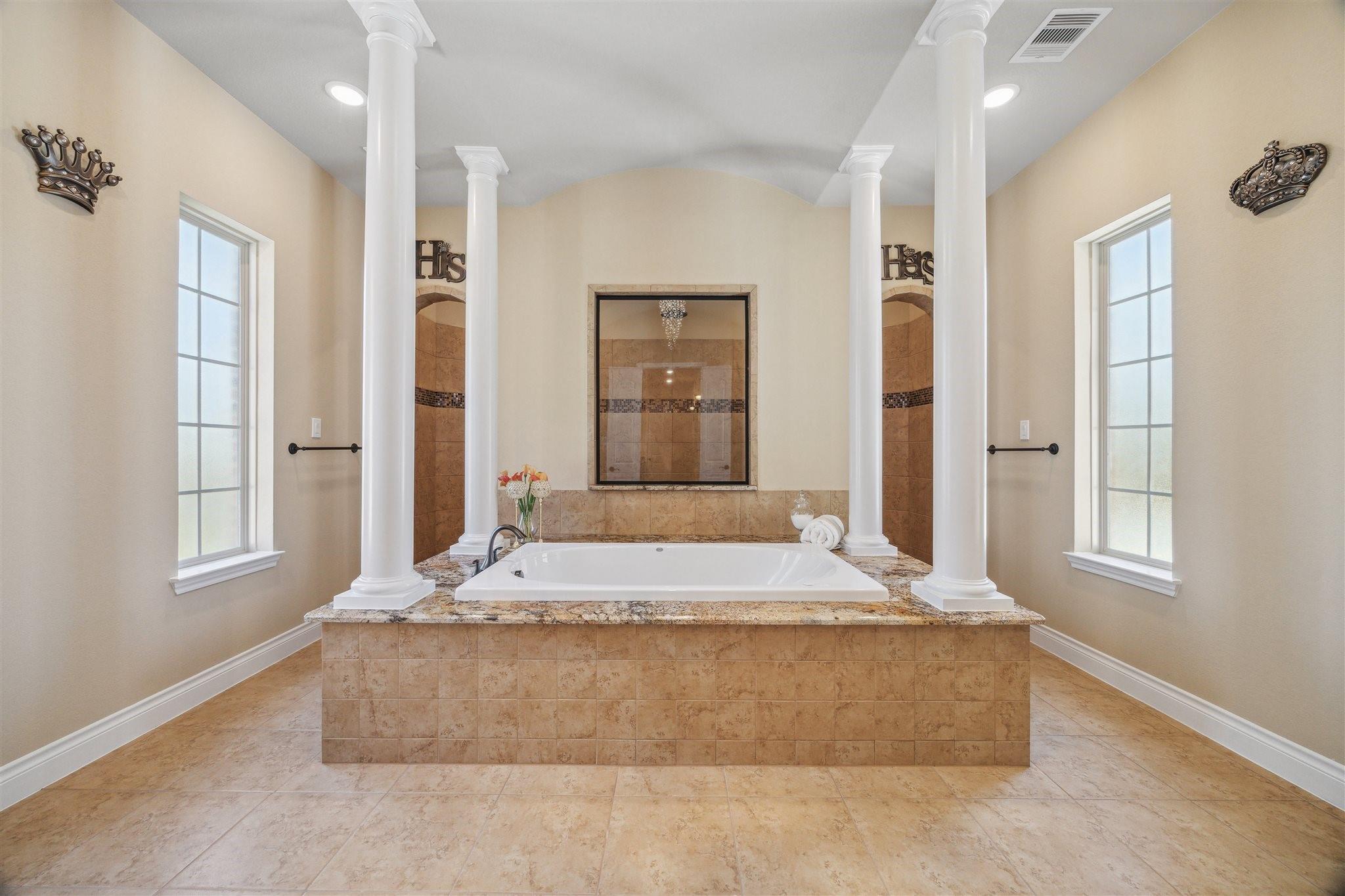 Montgomery, Texas, 77316, United States, 5 Bedrooms Bedrooms, ,4 BathroomsBathrooms,Residential,Forsale,1953089