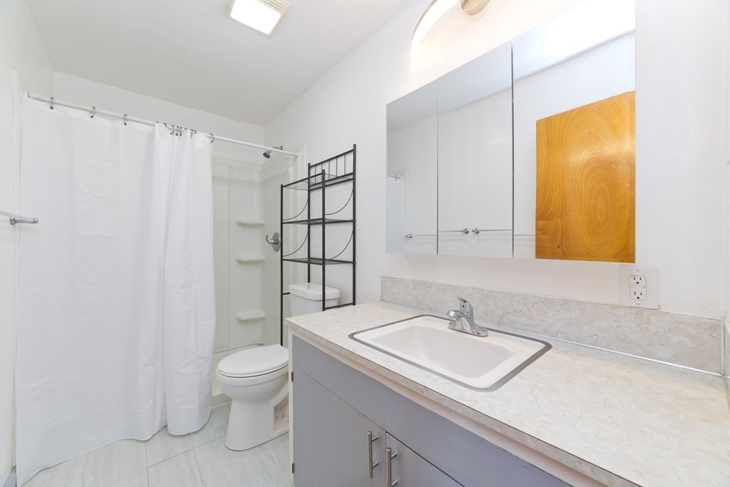 Captain Cook, Hawaii, 96750, United States, 5 Bedrooms Bedrooms, ,4 BathroomsBathrooms,Residential,Forsale,1929304