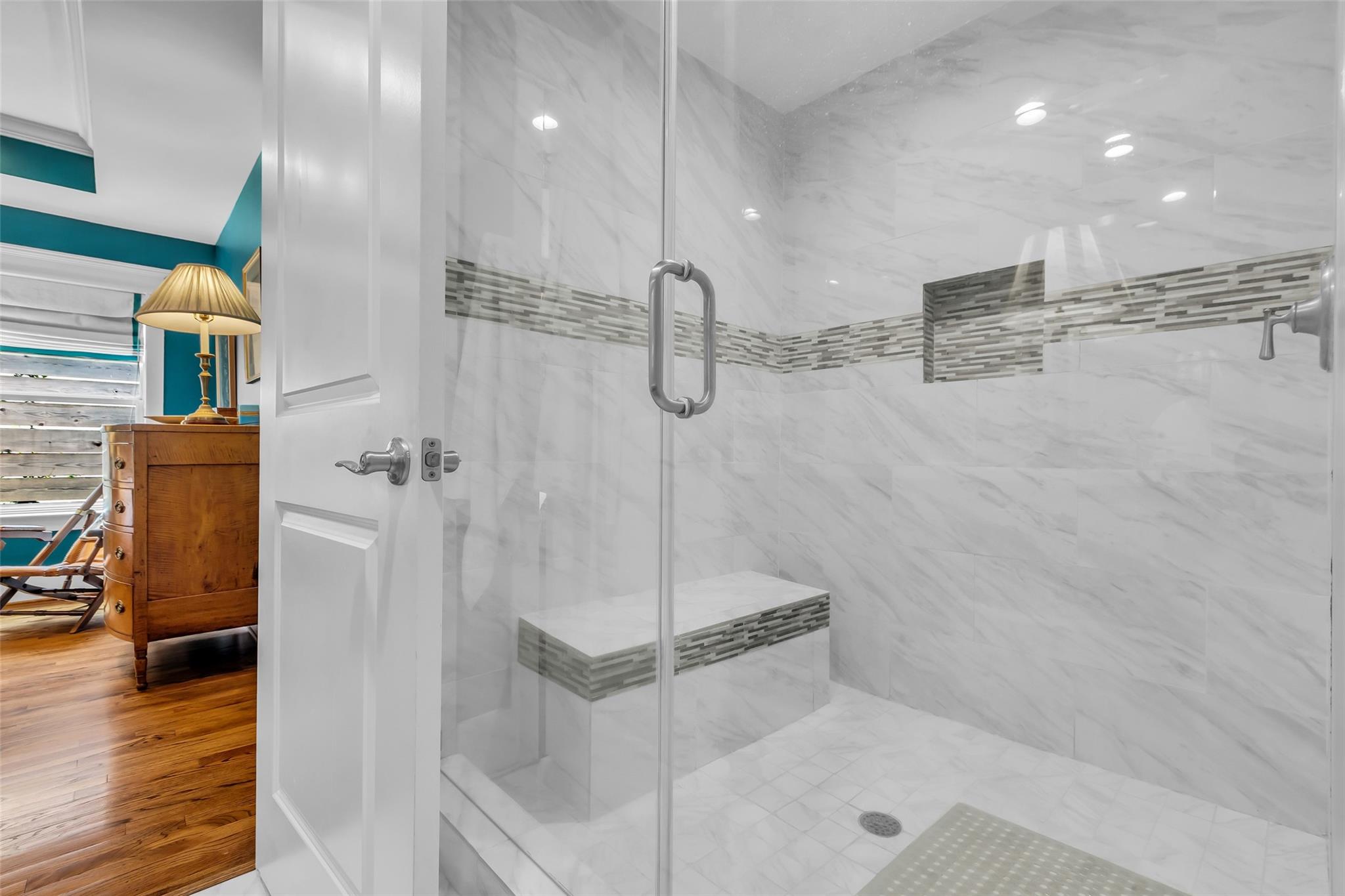 Houston, Texas, 77008, United States, 3 Bedrooms Bedrooms, ,3 BathroomsBathrooms,Residential,Forsale,1953077