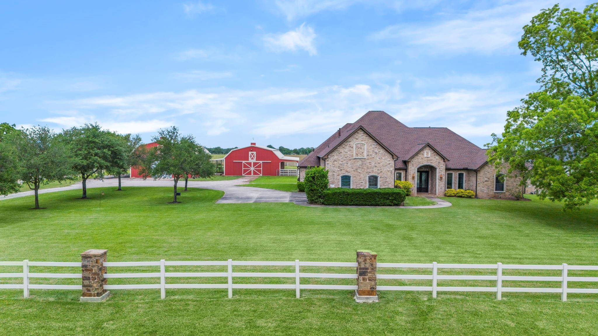 Needville, Texas, 77461, United States, 4 Bedrooms Bedrooms, ,4 BathroomsBathrooms,Residential,Forsale,1953081
