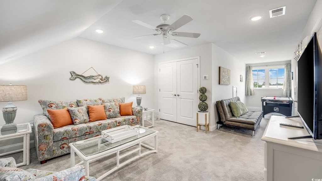 North Myrtle Beach, South Carolina, 29582, United States, 4 Bedrooms Bedrooms, ,3.5 BathroomsBathrooms,Residential,Forsale,1900251