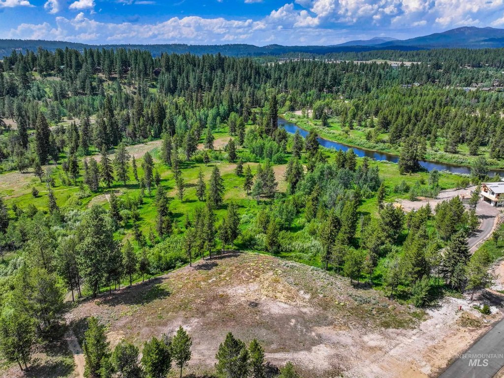 McCall, Idaho, 83638, United States, ,Land,Forsale,1996731
