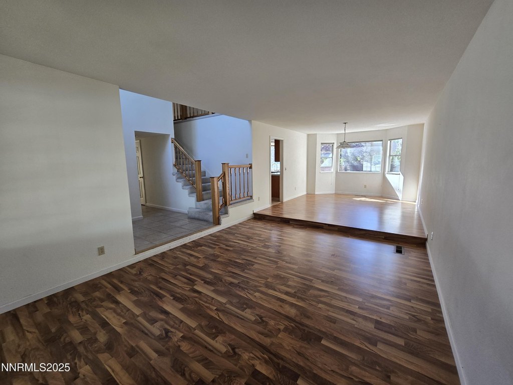 Reno, Nevada, 89511, United States, 4 Bedrooms Bedrooms, ,2.5 BathroomsBathrooms,Residential,Forsale,1910314