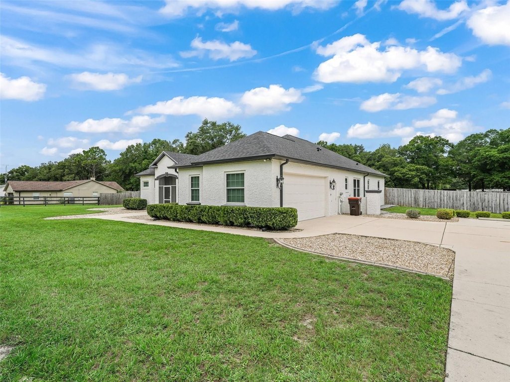 OCALA, Florida, 34482, United States, 3 Bedrooms Bedrooms, ,2.5 BathroomsBathrooms,Residential,Forsale,2004124