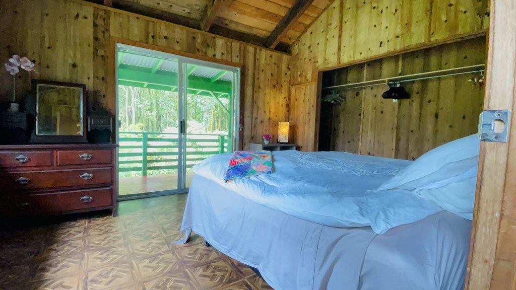 Volcano, Hawaii, 96785, United States, 3 Bedrooms Bedrooms, ,4.5 BathroomsBathrooms,Residential,Forsale,1929297