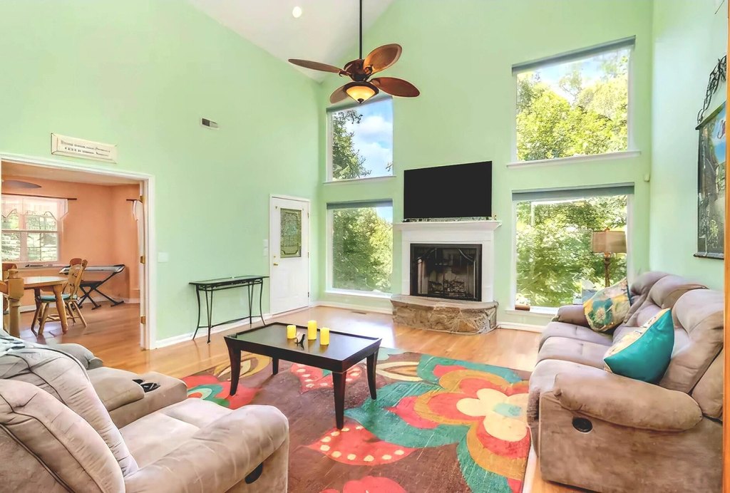 Ooltewah, Tennessee, 37363, United States, 4 Bedrooms Bedrooms, ,3.5 BathroomsBathrooms,Residential,Forsale,1894390