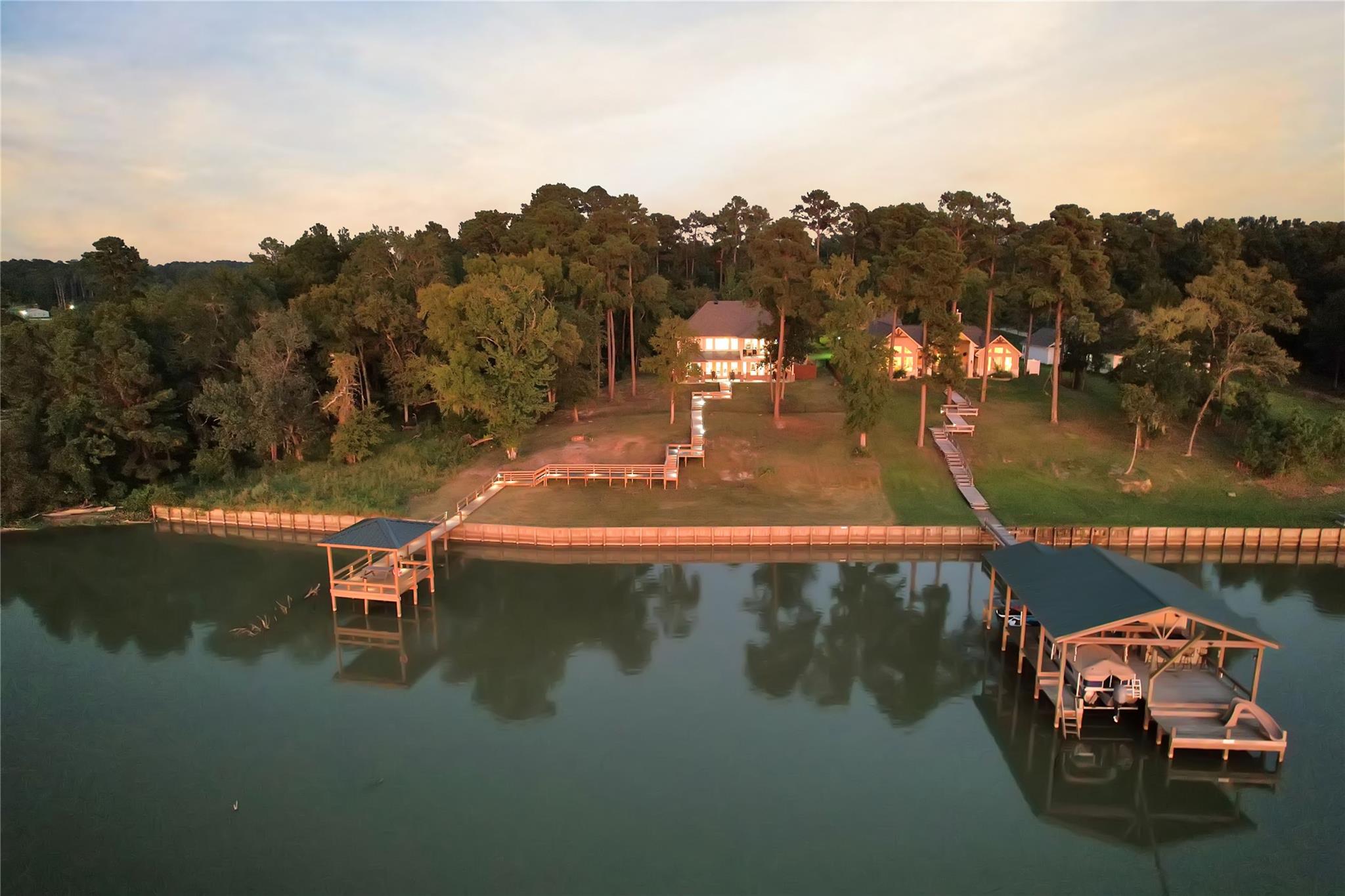 Trinity, Texas, 75862, United States, 3 Bedrooms Bedrooms, ,2 BathroomsBathrooms,Residential,Forsale,1953078