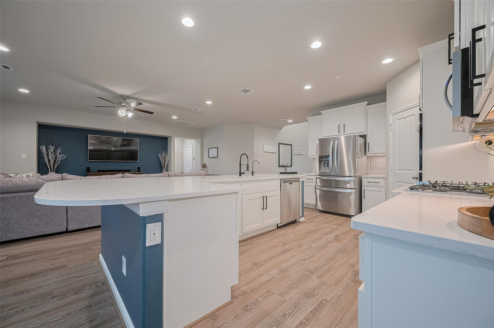 Richmond, Texas, 77407, United States, 4 Bedrooms Bedrooms, ,3 BathroomsBathrooms,Residential,Forsale,1889175