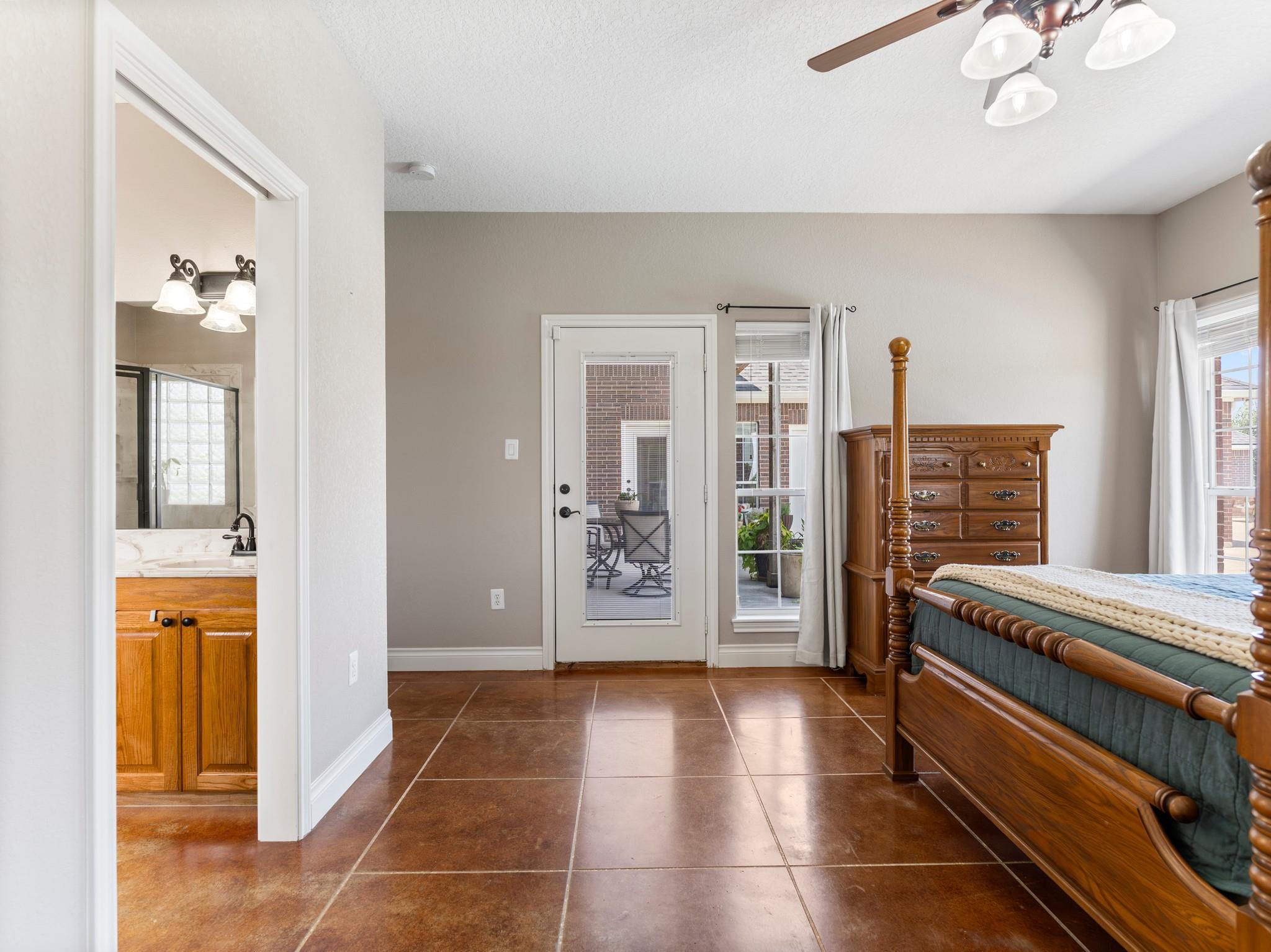 Needville, Texas, 77461, United States, 4 Bedrooms Bedrooms, ,3 BathroomsBathrooms,Residential,Forsale,1953080