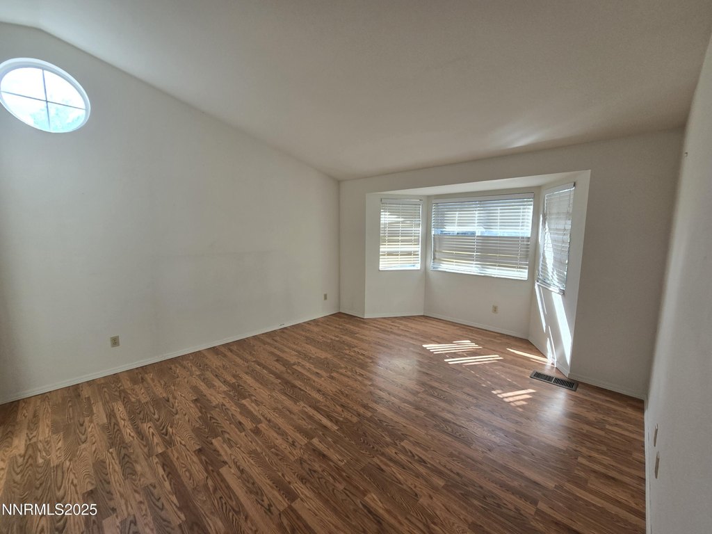 Reno, Nevada, 89511, United States, 4 Bedrooms Bedrooms, ,2.5 BathroomsBathrooms,Residential,Forsale,1910314