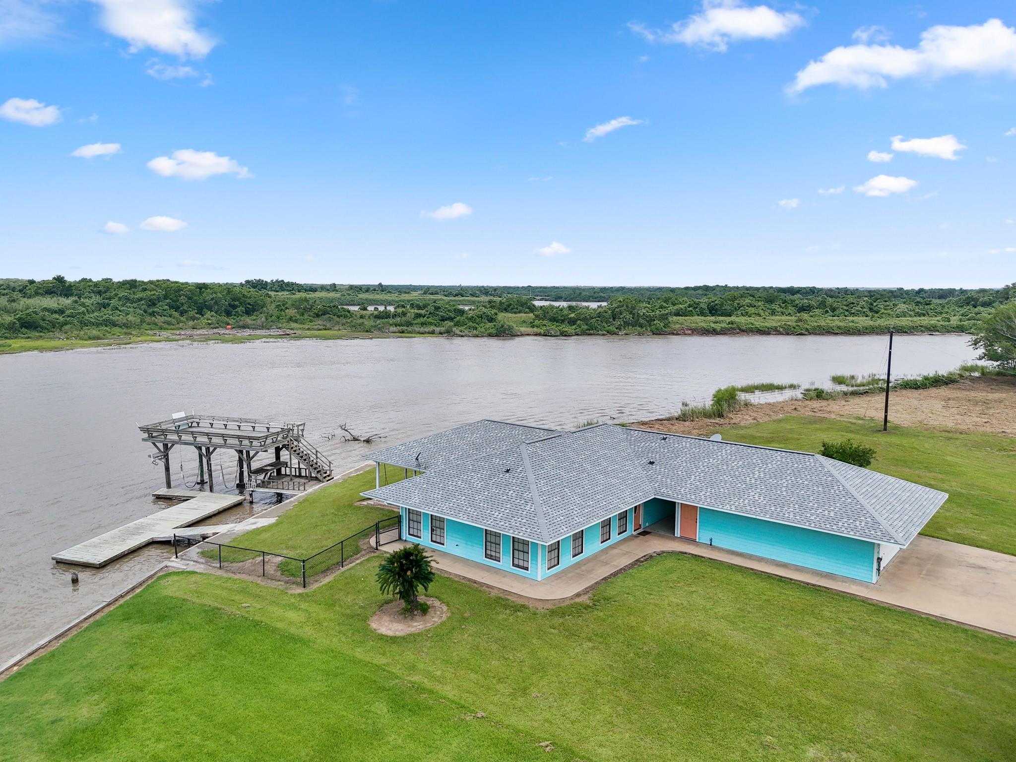 Matagorda, Texas, 77457, United States, 3 Bedrooms Bedrooms, ,2 BathroomsBathrooms,Residential,Forsale,1934908