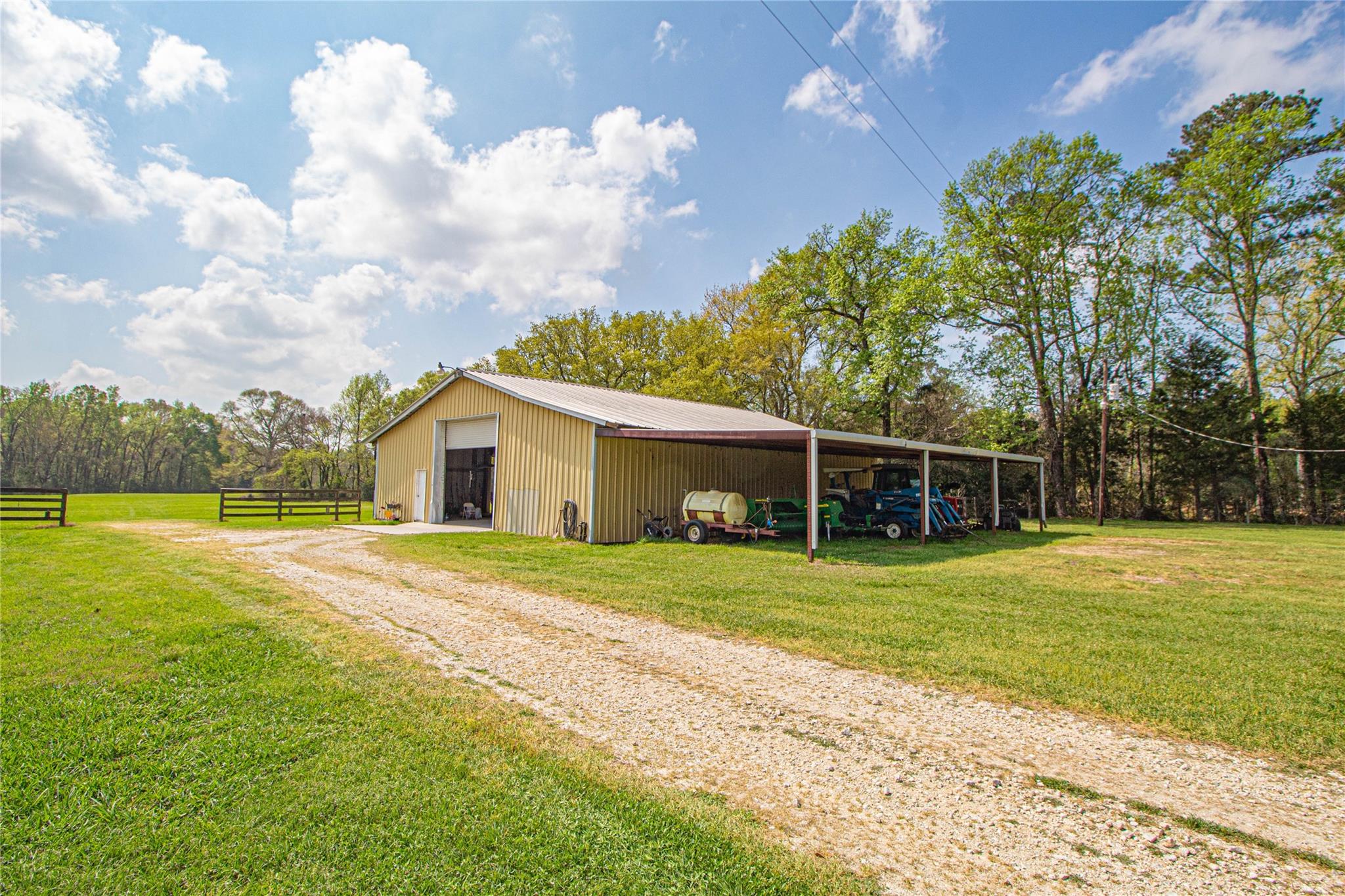 Livingston, Texas, 77351, United States, 3 Bedrooms Bedrooms, ,2 BathroomsBathrooms,Residential,Forsale,1953085
